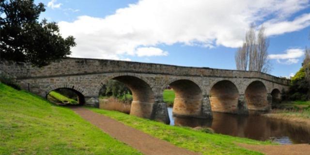 Bridge Cottages Sargeants & Armoury Cottages 1823 - History & Charm Richmond Buitenkant foto